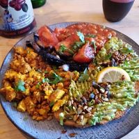 Full Breakfast at The Longhouse Cafe in Brighton