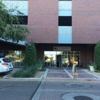 Middle of an office-looking building, lots of on street parking.  at Mi Vegana Madre in Glendale