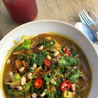 Phad Thai in golden Miso  at The Therapist - LxFactory in Lisbon