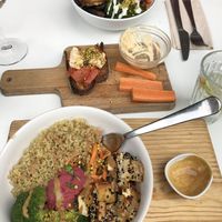 Salmon bowl (not vegan) and tofu bowl (vegan) at The Therapist - LxFactory in Lisbon