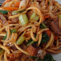 Mie goreng tomyun at Alay Vegetarian in Singaraja