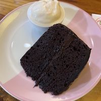 Chocolate cake with peanuts cream  at Helecho in Medellin