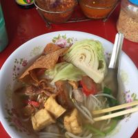 vegan noodle soup at Pan Road - Vegan Food Cart in Bangkok