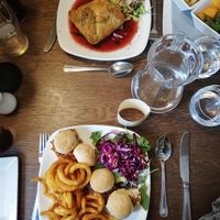 Mains at The Walnut Tree in Eye