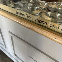 sign mentioning vegan options   at Nado Gelato in Coronado