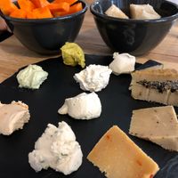 Sample platter of aged cheeses at Dall'Albero in Rome