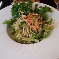 Salade printanière vietnamienne / Vietnamese spring salad at La Palanche d'Aulac in Paris