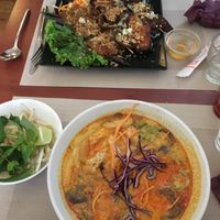 4 season skewer (satay, lime, 5 flavors, curry) with rice noodles / Mi Kathy soup (rice noodles with turmeric coconut milk soup and fried tofu) at La Palanche d'Aulac in Paris