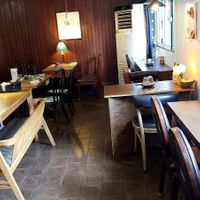 Interior of location - seating space at Around Green - 어라운드 그린 in Seoul