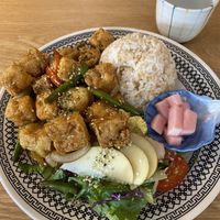 Nice plate of tofu teriyaki!  at Around Green - 어라운드 그린 in Seoul