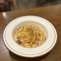 mushroom garlic pasta at Around Green - 어라운드 그린 in Seoul