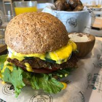 Hamburguesa at Espressate in Lima