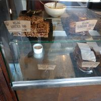 a couple of vegan cakes at Steampunk in North Berwick