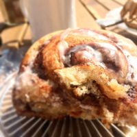 Cinnamon bun at Steampunk in North Berwick