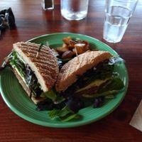 burger at The Grain Cafe in Long Beach