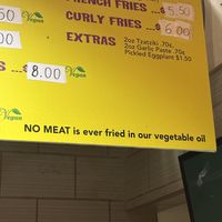 Clear labels  at Pita Pockets in Northampton