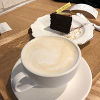 Earl gray tea latte at The Nilk Factory - 더닐크팩토리 in Seoul