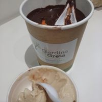 Hot chocolate, hazelnut gelato at Giardino Di Greta in Bologna