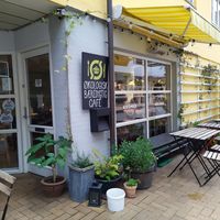 Außenansicht des Cafés at Cafe Kosmos in Odense