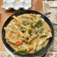 Cazoliña de cogomelos e tempeh  at Taskatenda in Salvaterra De Mino