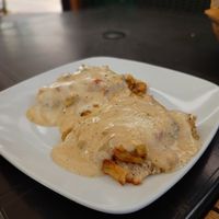 Tosta con crema de avena at Taskatenda in Salvaterra De Mino