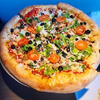 Veg Out Pizza at Mellow Mushroom in St Louis