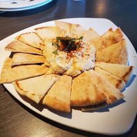 Hummus and pita at Mellow Mushroom in St Louis