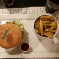 began burguer (chickpea)  at DeGema Hamburgueria in Porto