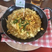 Vegane Käsespätzle  at Bubi's Schihuette in Soelden