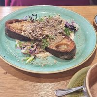 Fried mushrooms on sourdough bread (12,-€) at Green Leaf Cafe in Erding