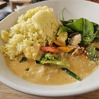 Vegetable curry with rice (lunch dish) at Greentrees The Juicery - Lorettostrasse in Dusseldorf