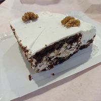 Carrot cake at Alice in Wonder Pie in Santiago De Compostela