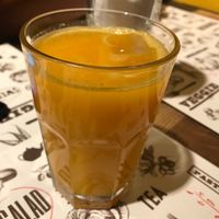 Sumo de laranja at Marta's Veggie Fusion in Split