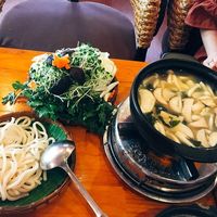 Yum hotpot at Bep Xanh An Duyen in Ho Chi Minh City