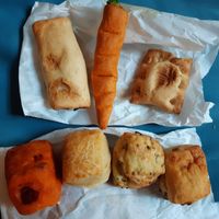 Spring roll, carrot with pesto, mushroom ravioli and mix of each below of which I forgot the name at Fill Good in Budapest