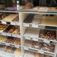 Window display  at Fill Good in Budapest