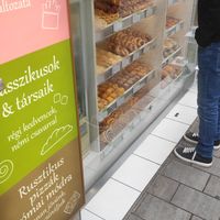  at Fill Good in Budapest