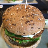 Frohnatur vegan burger at Peter Pane in Flensburg