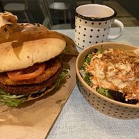 Burger and coleslaw  at Swing Kitchen - Josefstadt in Vienna