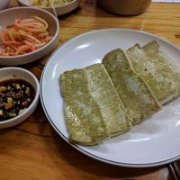 Baengnyeonok black tofu at Baengnyeonok - 백년옥 in Seoul
