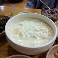 Natural silken tofu at Baengnyeonok - 백년옥 in Seoul