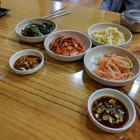 Sides. All vegan except for the napa cabbage kimchi in the middle at Baengnyeonok - 백년옥 in Seoul