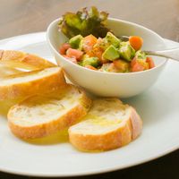 Avocado&Tomato Salad at Cafe Stay Happy in Tokyo