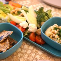 Hummus Veggie Platter at World Food Barn in Paris