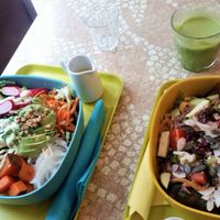 The bowl of the day, and the pacific bowl at World Food Barn in Paris