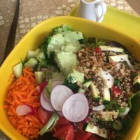 Bowl of the day  at World Food Barn in Paris
