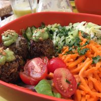Delicious! at World Food Barn in Paris