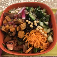 Bowl of the day at World Food Barn in Paris
