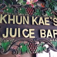 Khun Kae's sign at Khun Kae's Juice Bar in Chiang Mai
