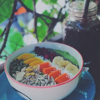 Green smoothie bowl at Khun Kae's Juice Bar in Chiang Mai